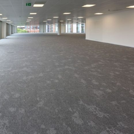 dapple-carpet-tiles-from-burmatex-at-CBRE-offices-1-1200x800 (1)